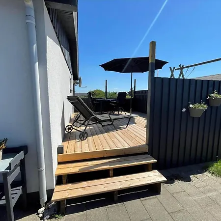 338-hvide-sande-lyngvig-havnevej-4 *