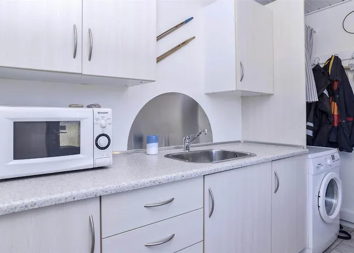 338-hvide-sande-lyngvig-havnevej-4 * Hvide Sande